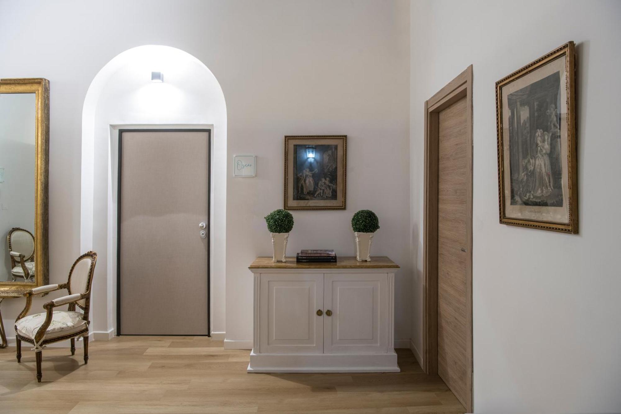 La Casa Di Nelly Boutique Apartment Napoli Ngoại thất bức ảnh